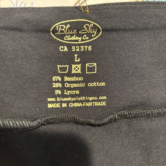 BLUE SKY Sz L Asymmetrical Jersey Knit With Diagonal Seam Detailing Skirt NEW - Picture 5 of 7